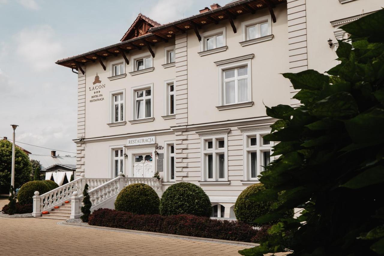 Palac Lacon Kazimierza Wielka Exterior photo